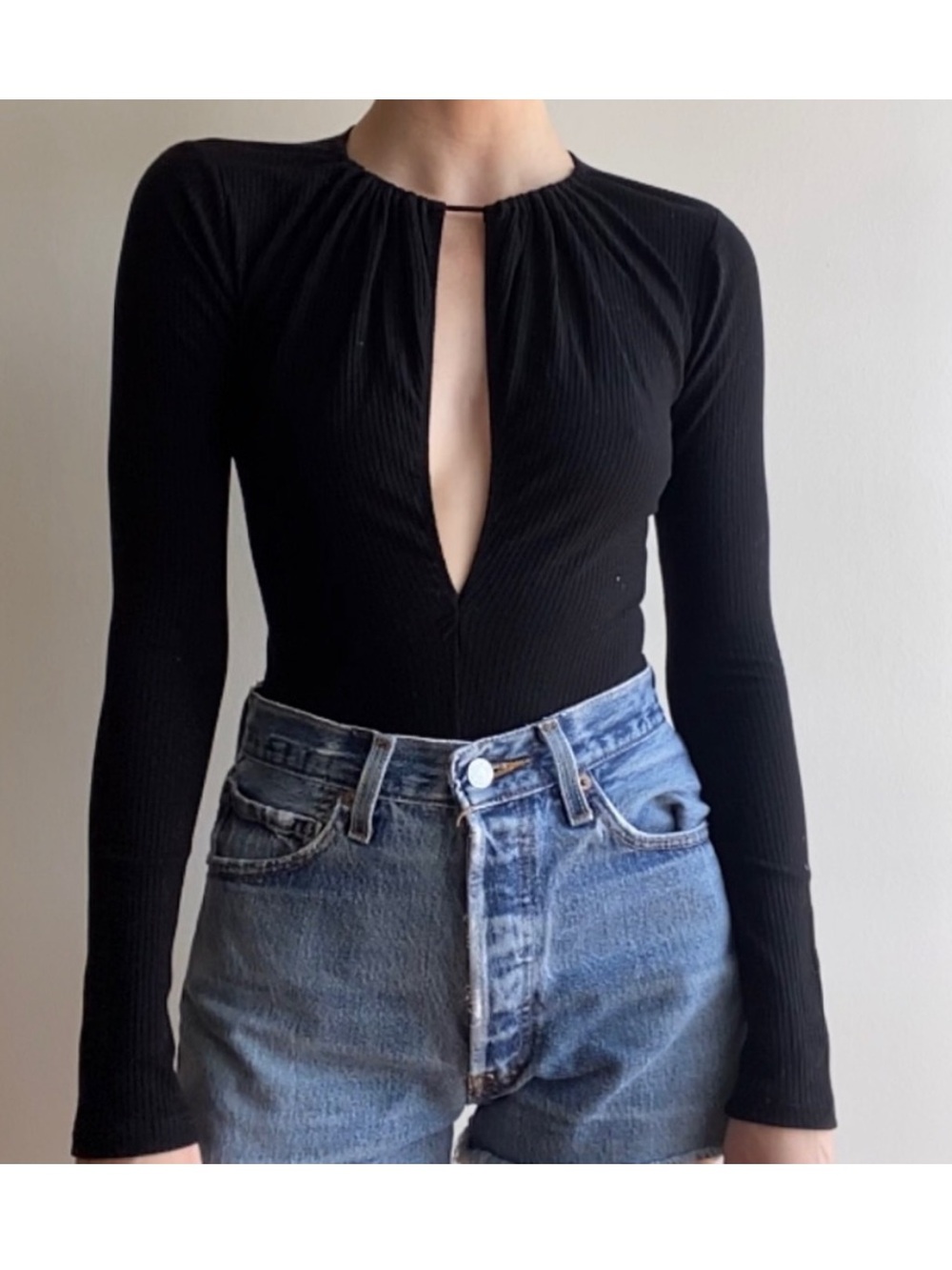 Reformation Ribbed Black Long Sleeve Bodysuit Size S